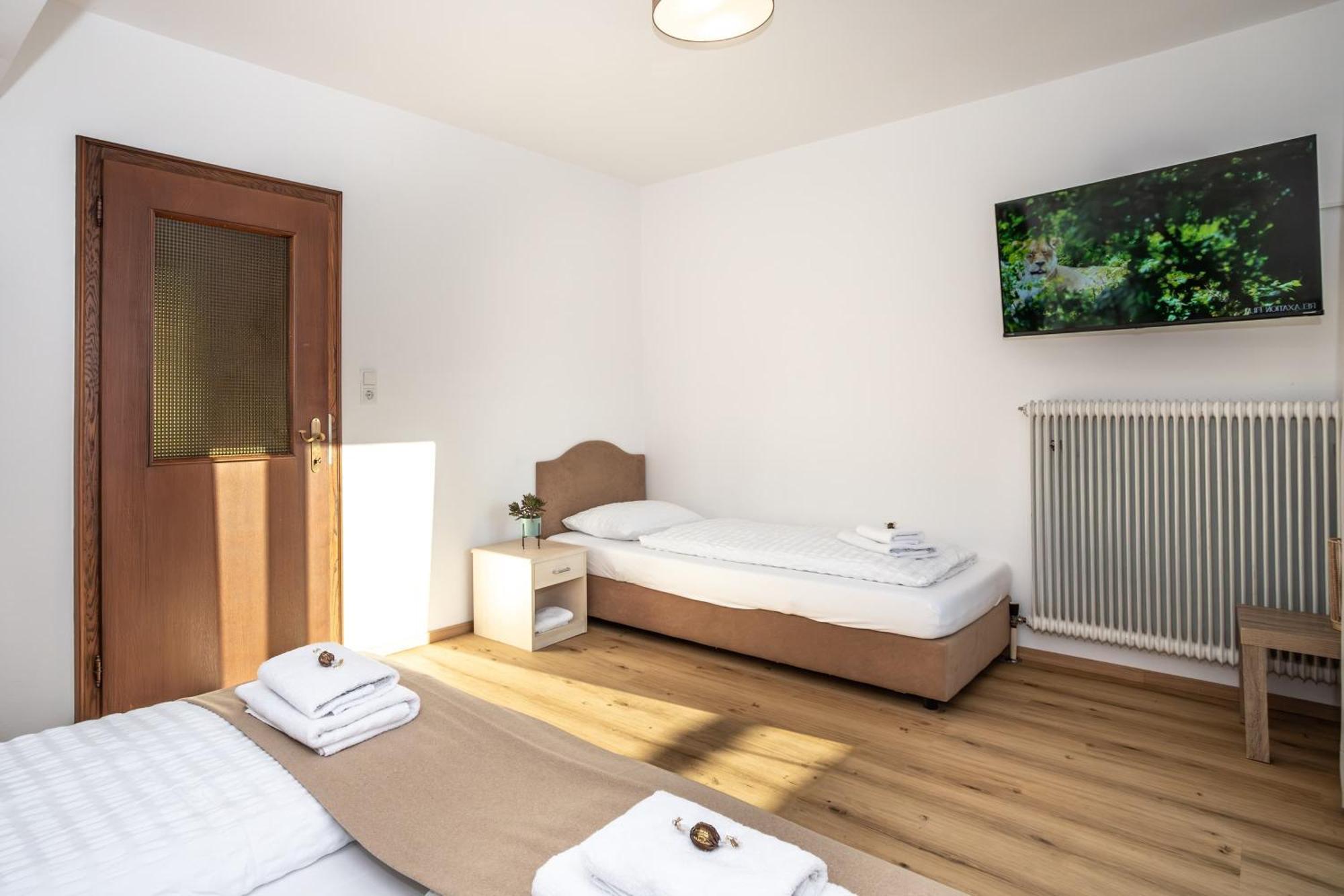 Ferienwohnung Haus Alpina Zell am See Exterior foto