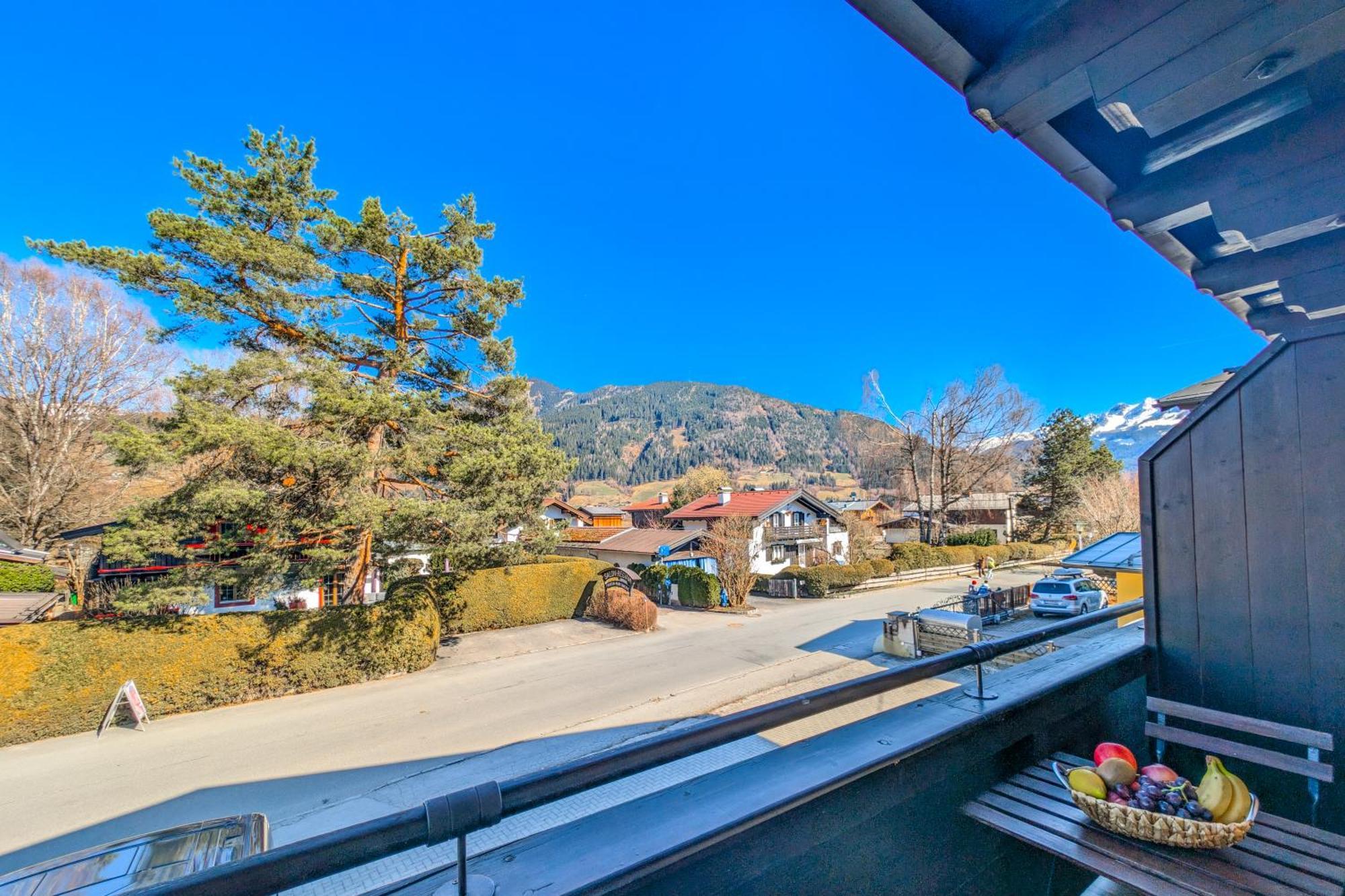 Ferienwohnung Haus Alpina Zell am See Exterior foto