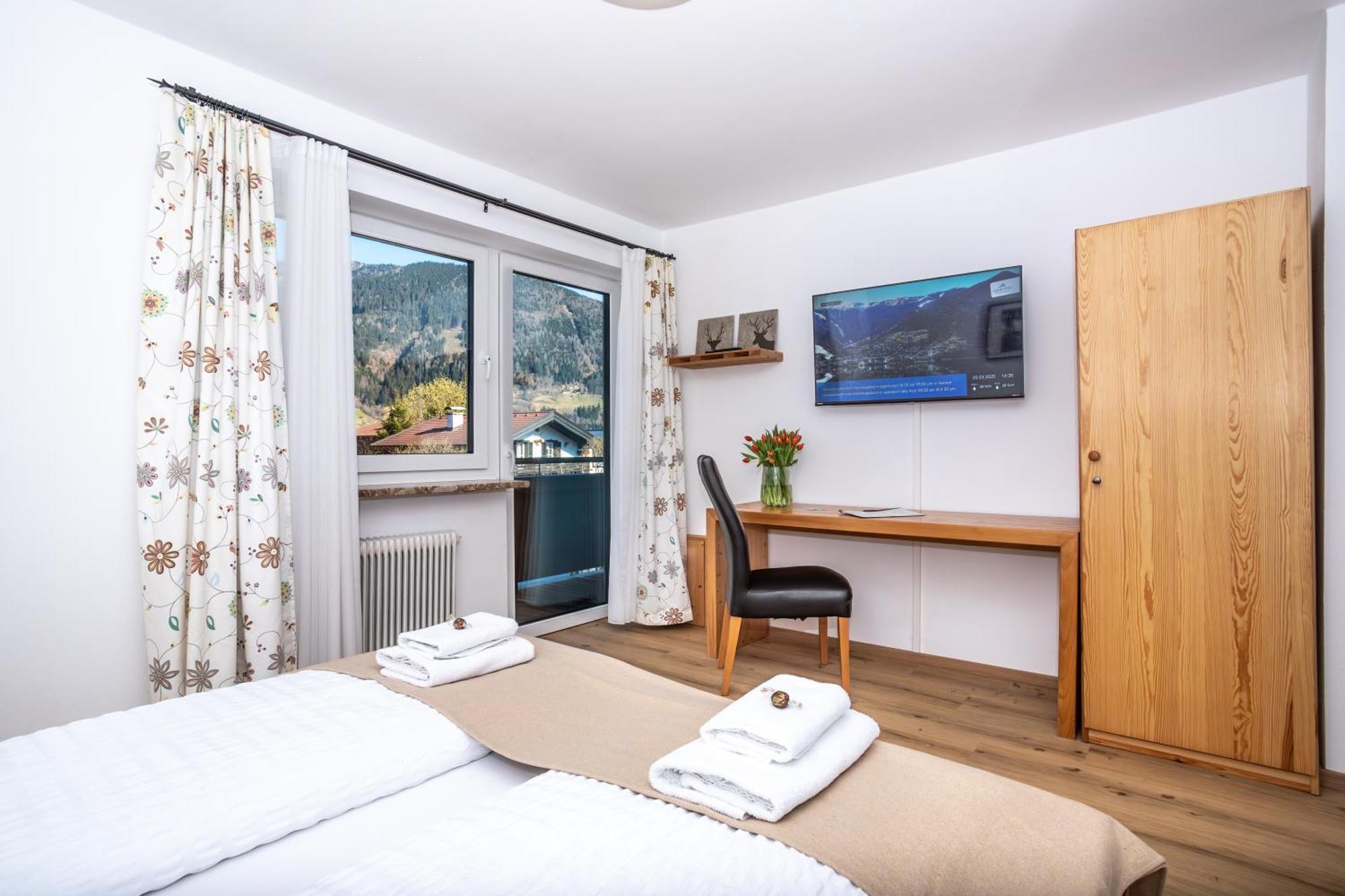 Ferienwohnung Haus Alpina Zell am See Exterior foto