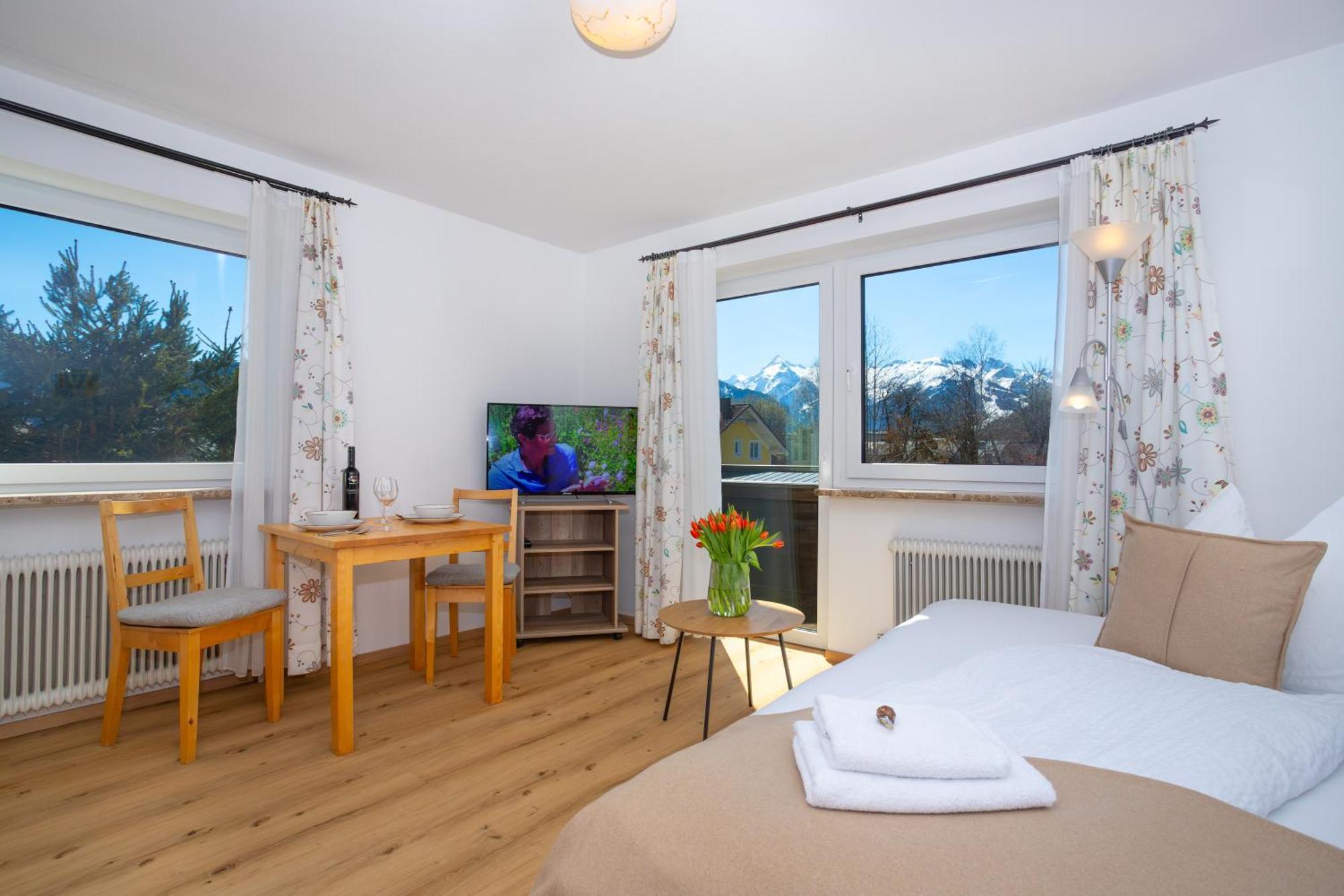 Ferienwohnung Haus Alpina Zell am See Exterior foto