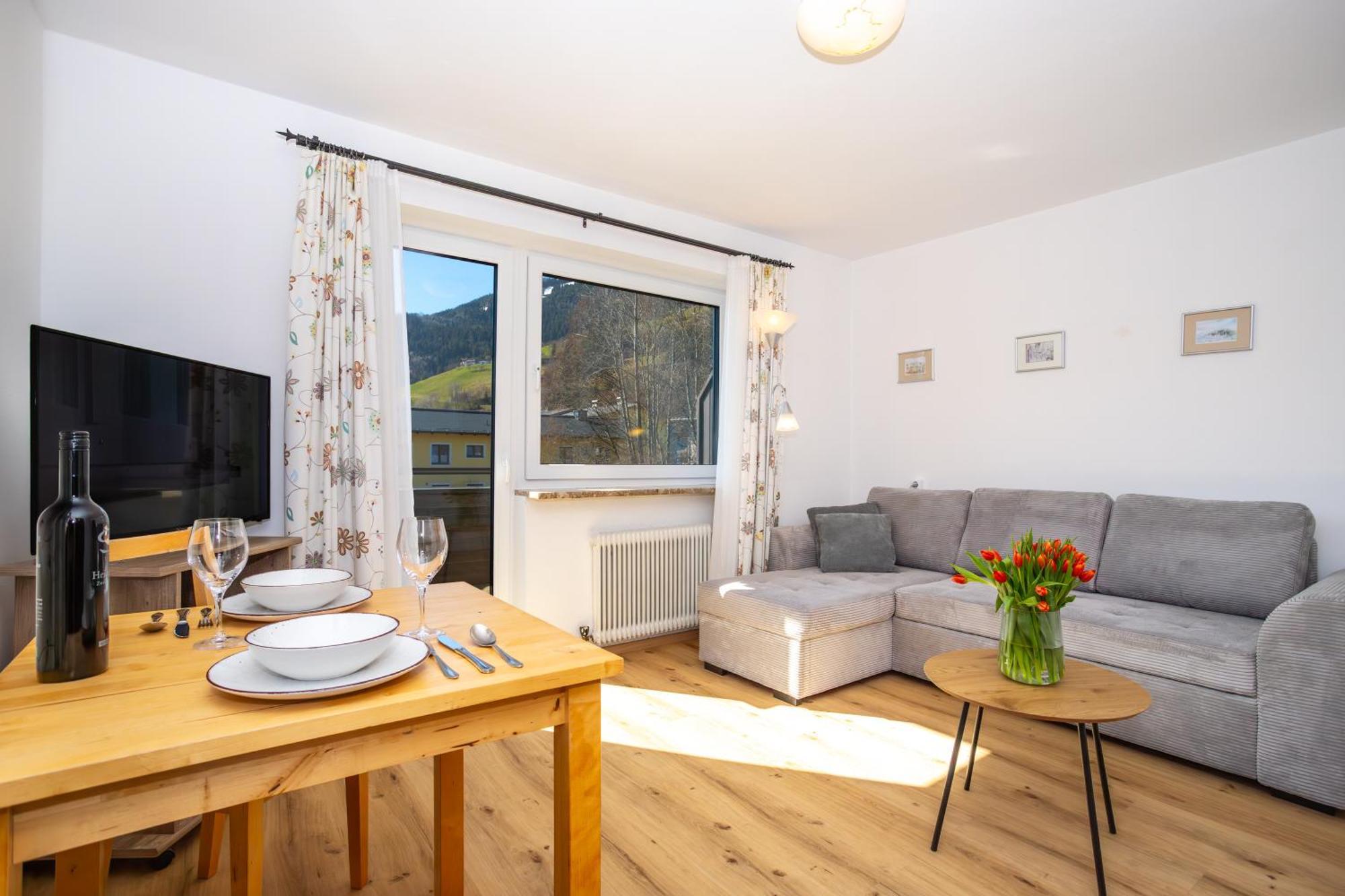 Ferienwohnung Haus Alpina Zell am See Exterior foto